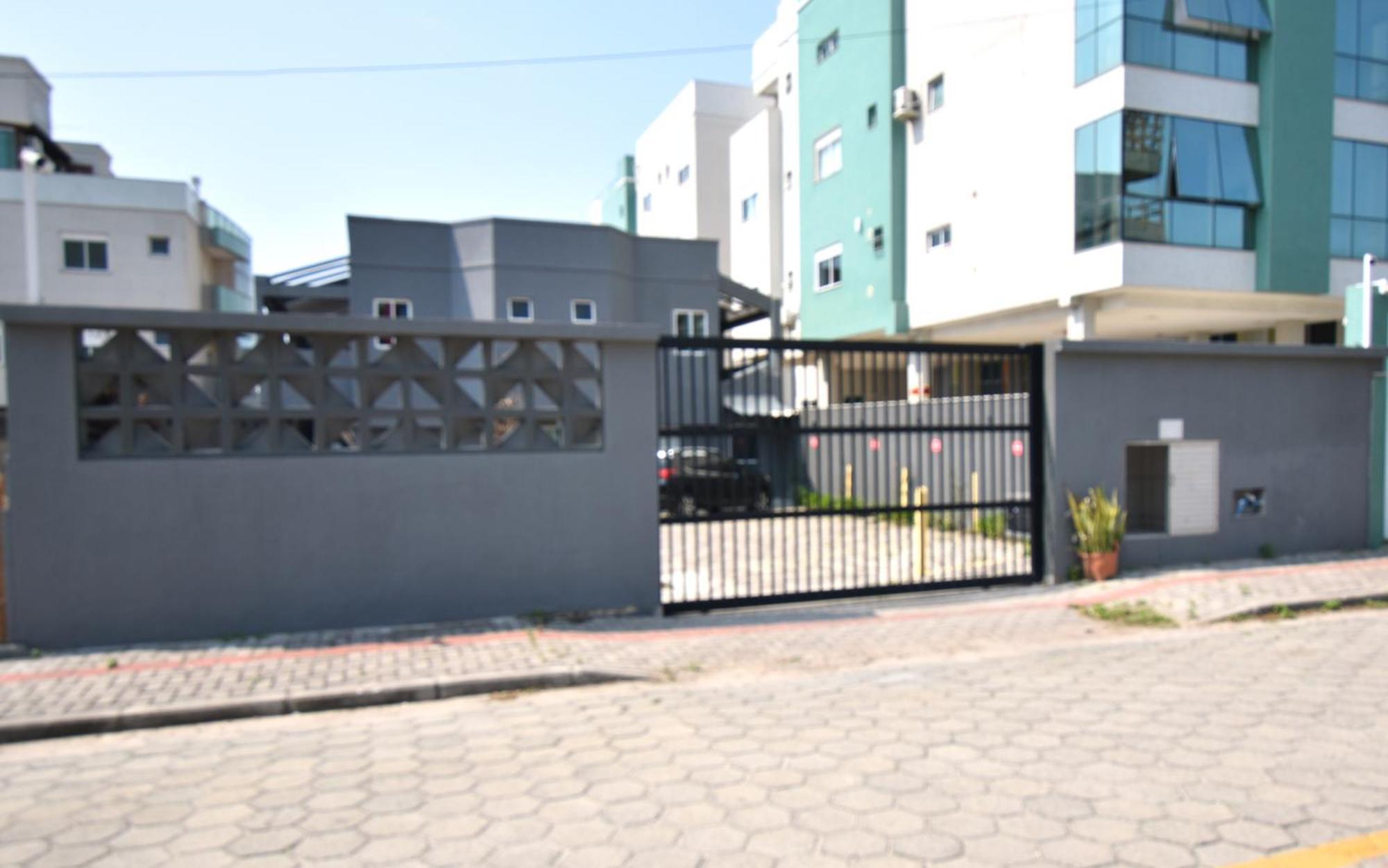Residencial Melfi III - Apartamento Terreo Bombinhas Exterior foto